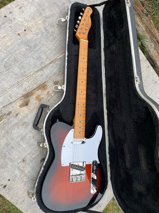 Guitarra Telecaster muy Mejorada
