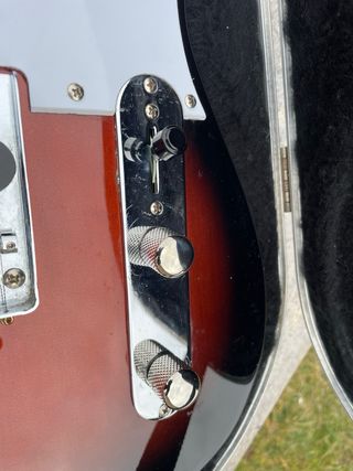 Guitarra Telecaster muy Mejorada