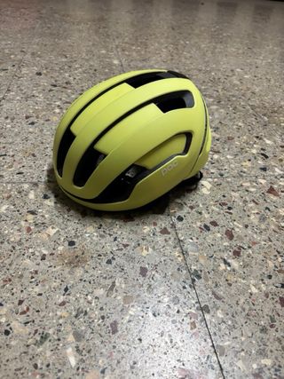 Casco POC con MIPS