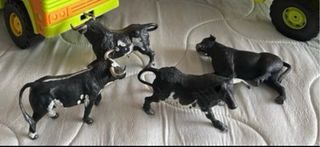 Figuras de Toros de Juguete