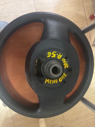 Volante Mini One 2009.  En oerfecto estado
