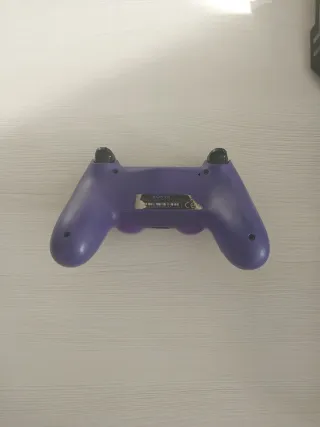 PS4 Pro 1TB + 2 mandos + NBA2K25