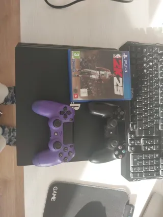 PS4 Pro 1TB + 2 mandos + NBA2K25