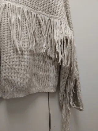 Jersey Pull&Bear flecos beige Talla S