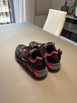 Nike Air Max 200