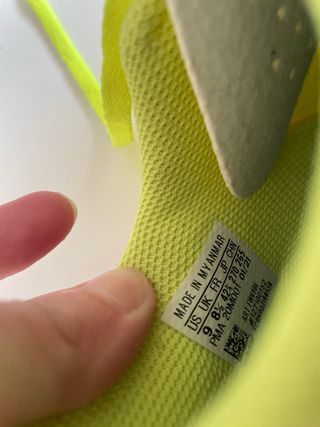 Zapatos de fútbol sala Adidas verdes y negros