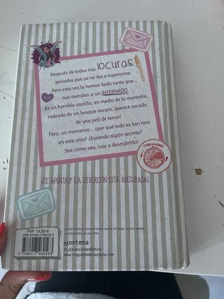 Misterio en el internado (La diversión de Marti...