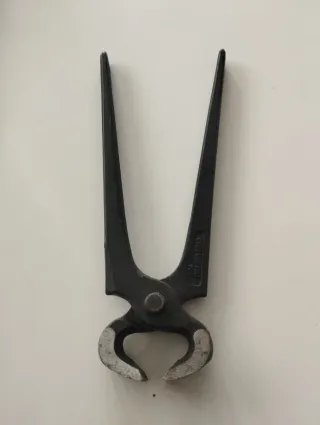 Tenaza carpintero Bellota