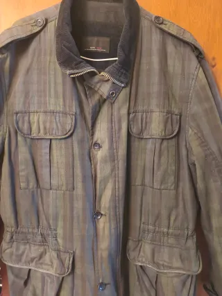 Cazadora Zara seminueva