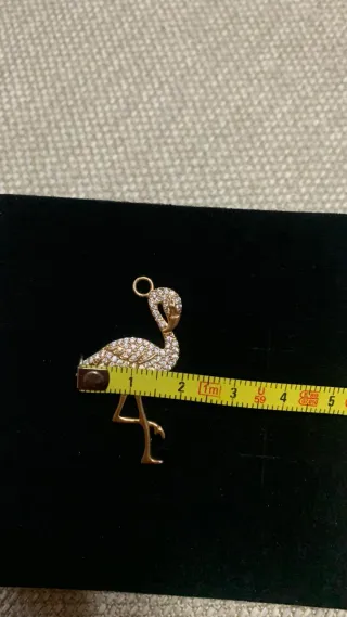 Charm Fenicottero dorato e Zirconia