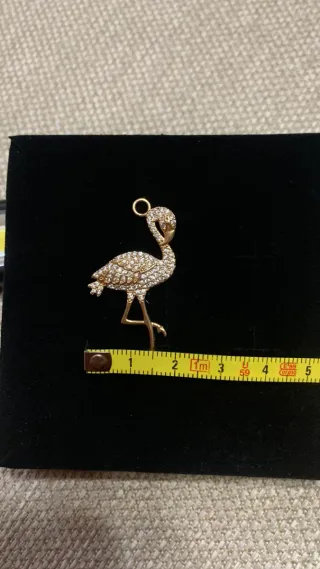 Charm Fenicottero dorato e Zirconia