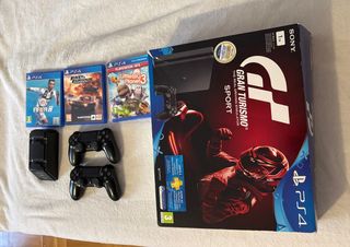 PS4 1TB Gran Turismo Sport + 2 Mandos