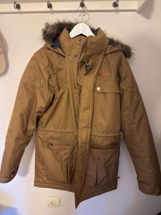 Abrigo Chaquetón Columbia Marrón