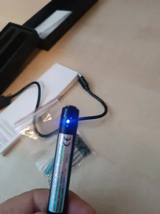 Penna con videocamera nascosta