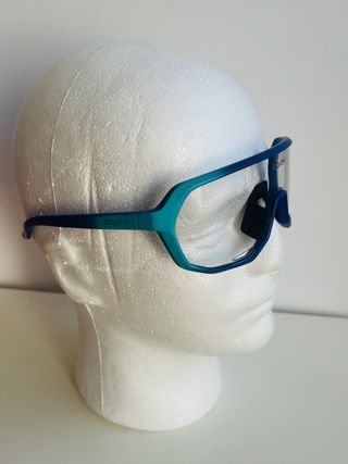 Gafas de sol fotocromáticas nuevas