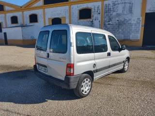 Peugeot Partner 2011
