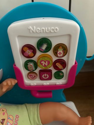 Nenuco Centro Médico con Muñeca