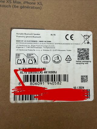 LG XBOOM XL7S Altavoz Portátil Negro/Rojo