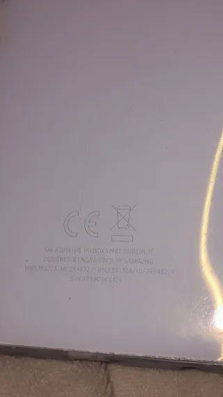 Samsung Galaxy A30 64GB blanco con funda