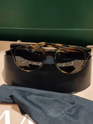 Gafas de sol Persol Elegantes