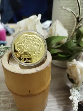 Cajita Música Jurassic Park+moneda(NUEVO)