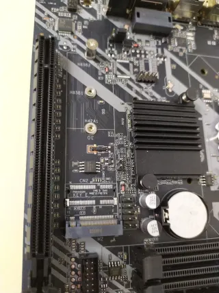 Placa Base BQTEC H61M LGA1155 DDR3 NVME HDMI