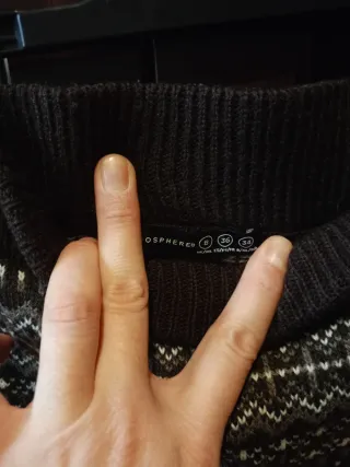 Falda de punto marrón con estampado