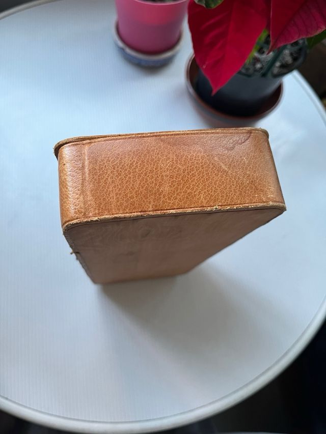 Antigua caja Corbatas piel y madera