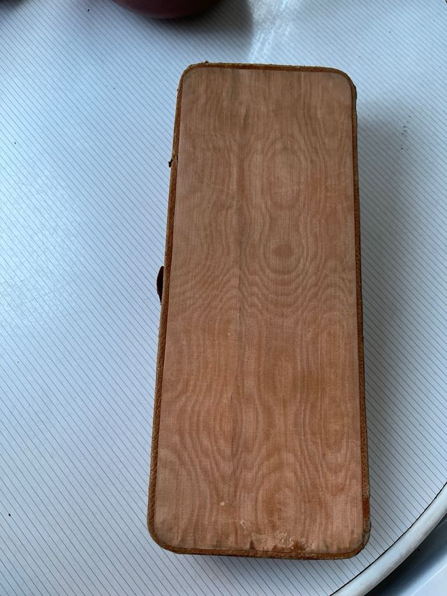 Antigua caja Corbatas piel y madera