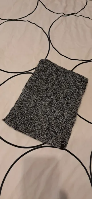 Bufanda + Gorro. Puma