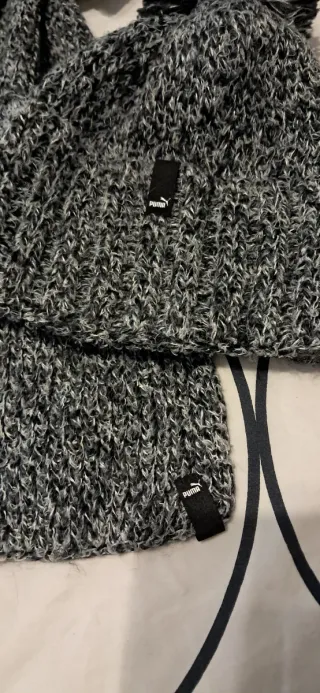 Bufanda + Gorro. Puma