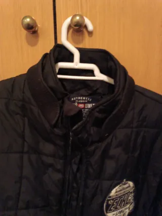 Cazadora Ecko Retro Talla M Negra y Gris