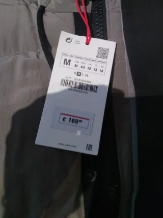 Plumífero Zara gris hombre