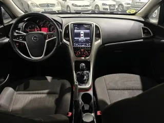 Opel Astra 1.7 cdti 110cc 6 velocidades