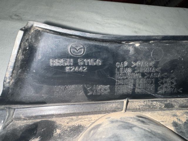 Pilotos Traseros Mazda 3 BR5H 51160/51150