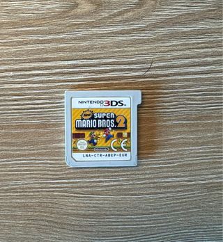 Nintendo 3DS XL + Cargador + Super Mario Bros 2