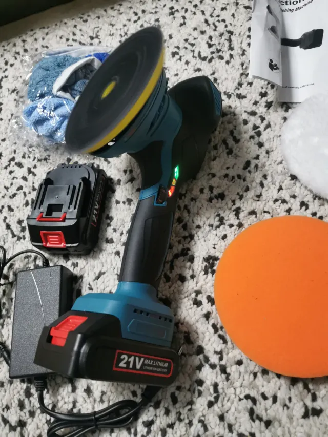 Pulidora Inalámbrica 21V con Batería y Cargador