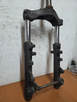 Tija horquilla Yamaha XMAX 400 (2014-2016)