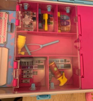 Nancy Muñeca Maletín Peluquería