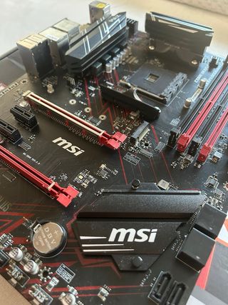 MSI B450 Gaming Plus MAX Placa Base