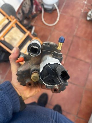 Bomba Gasoil inyeccion siemens 2.0hdi