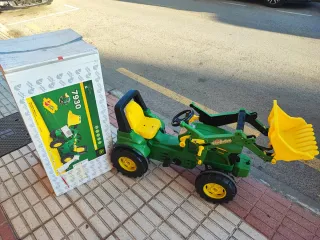 Tractor Rolly Toys John Deere con Pala