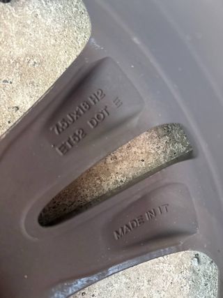 Llantas 18 Mercedes A447401440O ET52 7.5Jx18 H2