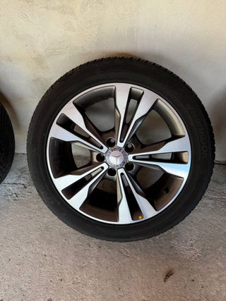 Llantas 18 Mercedes A447401440O ET52 7.5Jx18 H2