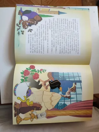 La Bella y La Bestia: Un Cuento Contado (Read-A...