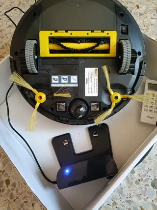 Robot Aspirador Fmart con Mando