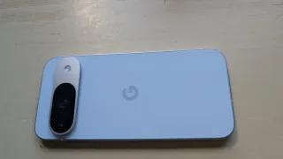 Google Pixel 9 128GB Blanco + Accesorios