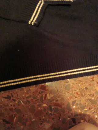 2 Jerséis Gruesos Talla M (Pull&Bear, Lefties)