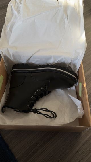 Botines negros y blancos Talla 37