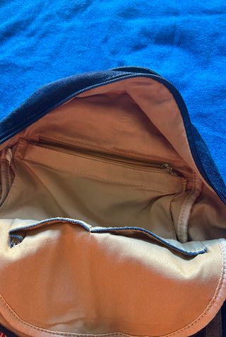 Mochila vaquera urbana con parches